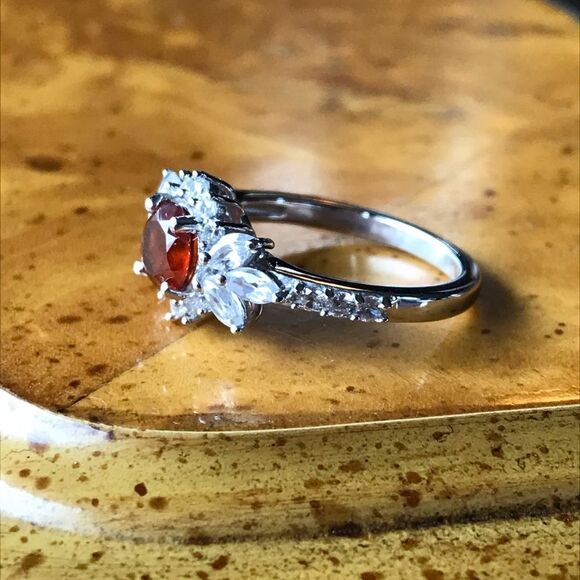 Natural Orange Red Garnet Sterling Silver Ring Size 7 - Picture 8 of 9